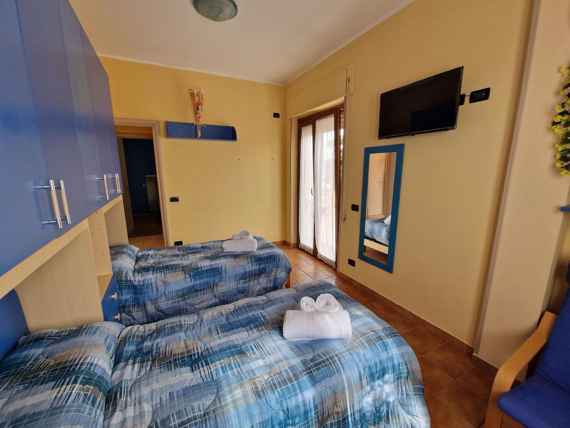 Апартаменты Vista Mare House Фьюмичино Экстерьер фото